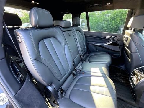 Used 2021 BMW X7 M50i w/ Executive Package AWD/4WD image 27