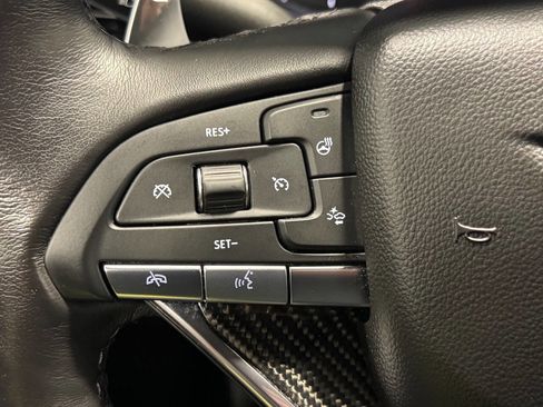 Used 2023 Cadillac XT6 Sport image 41