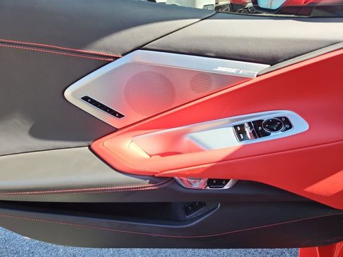 Used 2021 Chevrolet Corvette Stingray Preferred Cpe w/ Chrome Exterior Badge Package image 24