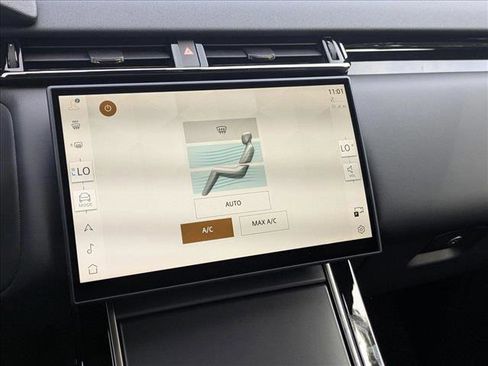 New 2025 Land Rover Range Rover Velar Dynamic HSE image 12