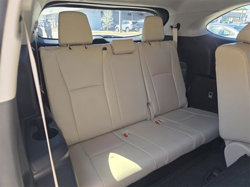 Certified 2022 Toyota Highlander XLE image 19