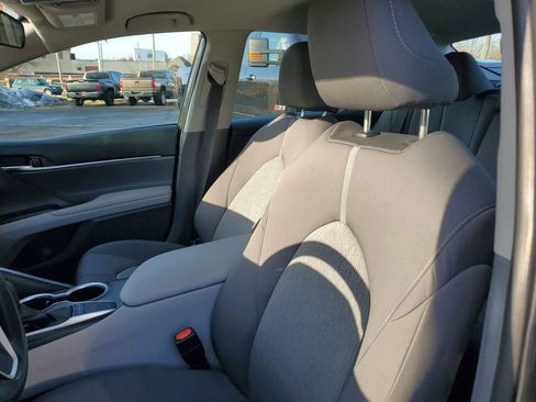 Used 2023 Toyota Camry LE image 13