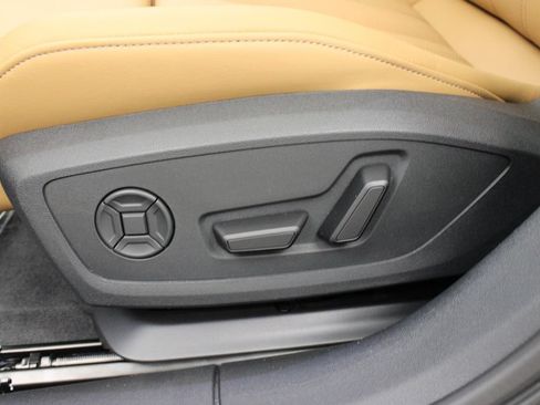 New 2026 Audi A6 Premium Plus AWD/4WD image 19