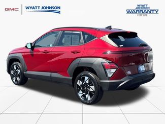 Used 2025 Hyundai Kona SEL AWD/4WD video 3