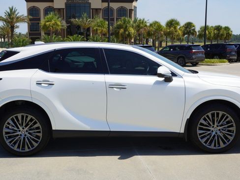 Certified 2024 Lexus RX 350 FWD w/ Convenience Package image 4