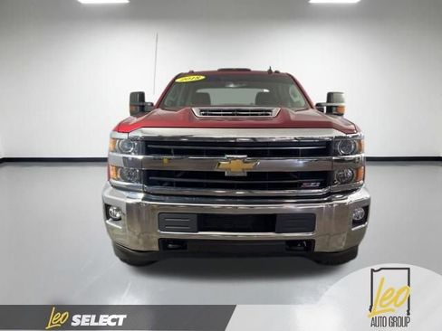Used 2018 Chevrolet Silverado 2500 LT w/ LT Convenience Package AWD/4WD image 2