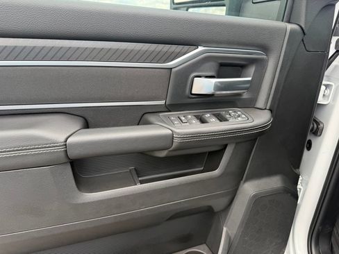New 2026 RAM 3500 Big Horn AWD/4WD image 10