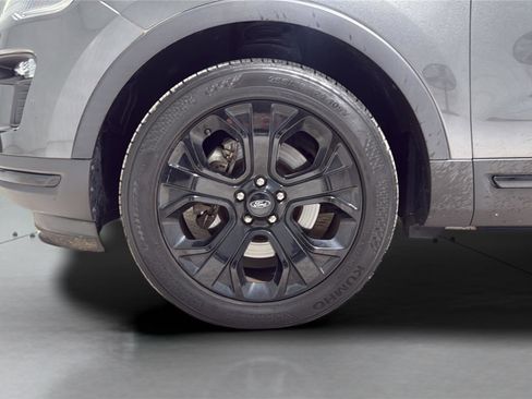Used 2019 Ford Explorer Sport w/ Equipment Group 401A AWD/4WD image 28
