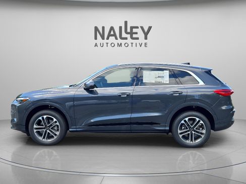 New 2025 Audi Q5 Premium w/ Convenience Package image 3