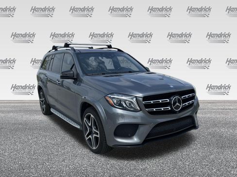 Used 2017 Mercedes-Benz GLS 550 4MATIC image 2