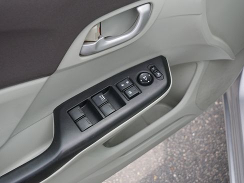 Used 2012 Honda Civic LX image 19