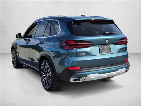 New 2026 BMW X5 sDrive40i w/ Climate Comfort Package image 9