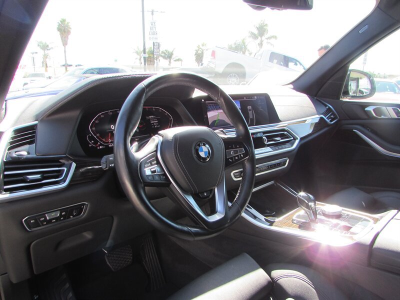 Used 2019 BMW X5 xDrive40i w/ Premium Package 2 AWD/4WD image 8