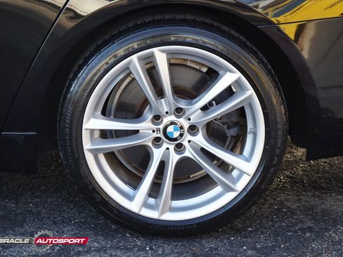 Used 2014 BMW 750Li w/ Executive Package image 12