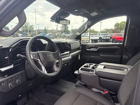 Used 2026 Chevrolet Silverado 1500 RST w/ RST Select Package AWD/4WD image 10