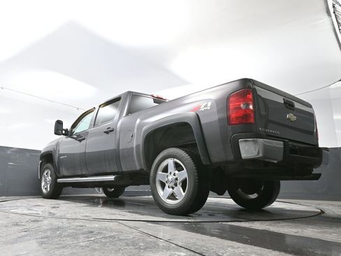 Used 2011 Chevrolet Silverado 2500 LT w/ Interior Plus Package image 63