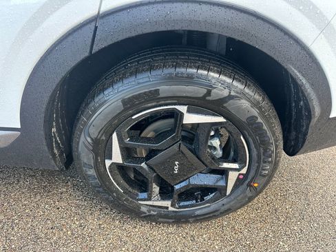 New 2026 Kia Sportage EX AWD/4WD image 37