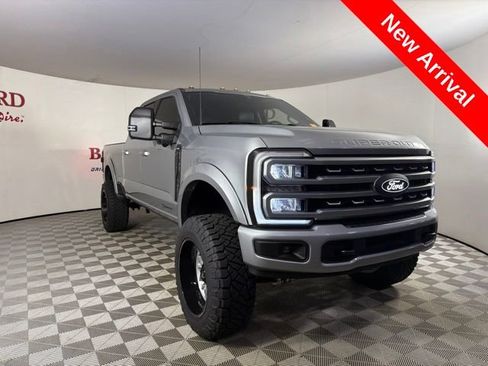 Used 2024 Ford F250 Lariat w/ Sport Appearance Package AWD/4WD image 1