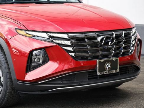 Used 2023 Hyundai Tucson Limited image 2