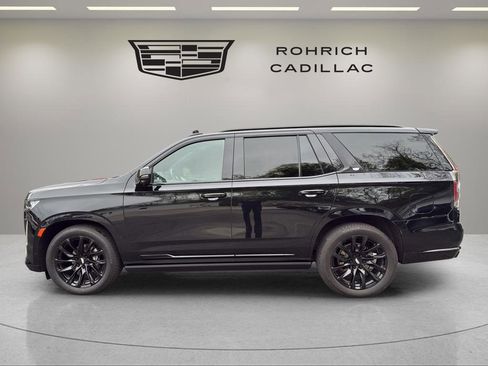 Used 2021 Cadillac Escalade Sport w/ Driver Assist Tech Package AWD/4WD image 9