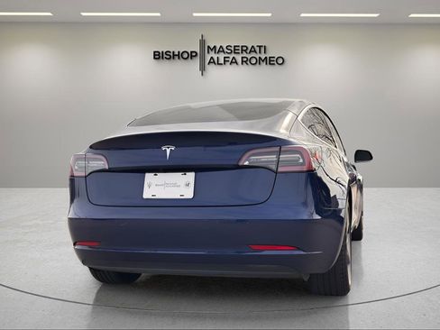 Used 2018 Tesla Model 3 Long Range image 7