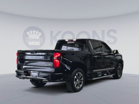 Used 2024 Chevrolet Silverado 1500 High Country AWD/4WD image 11