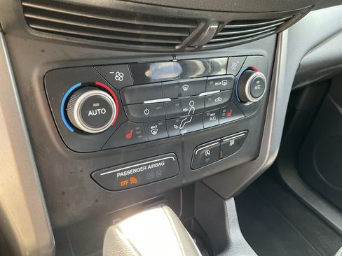 Used 2019 Ford Escape SEL AWD/4WD image 23