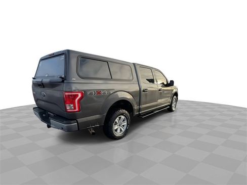 Used 2017 Ford F150 XLT w/ Equipment Group 301A Mid image 8