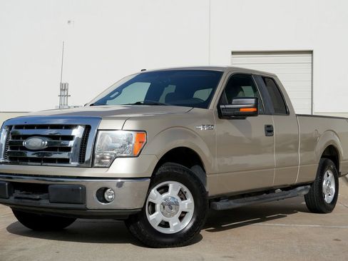 Used 2009 Ford F150 XLT RWD image 2