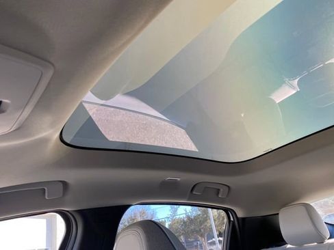 New 2026 Nissan Leaf Platinum+ image 27