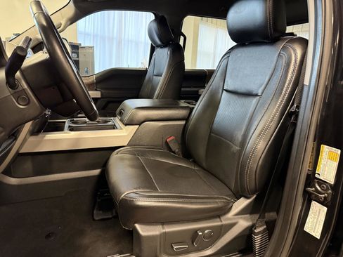 Used 2019 Ford F350 Lariat w/ Lariat Ultimate Package image 16