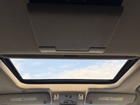 Used 2020 GMC Yukon Denali w/ Open Road Package RWD image 7
