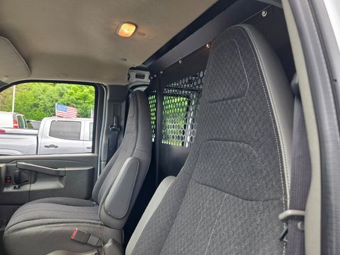 Certified 2024 GMC Savana 2500 w/ Driver Convenience Package RWD image 17