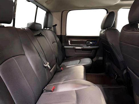 Used 2017 RAM 1500 Laramie AWD/4WD image 15