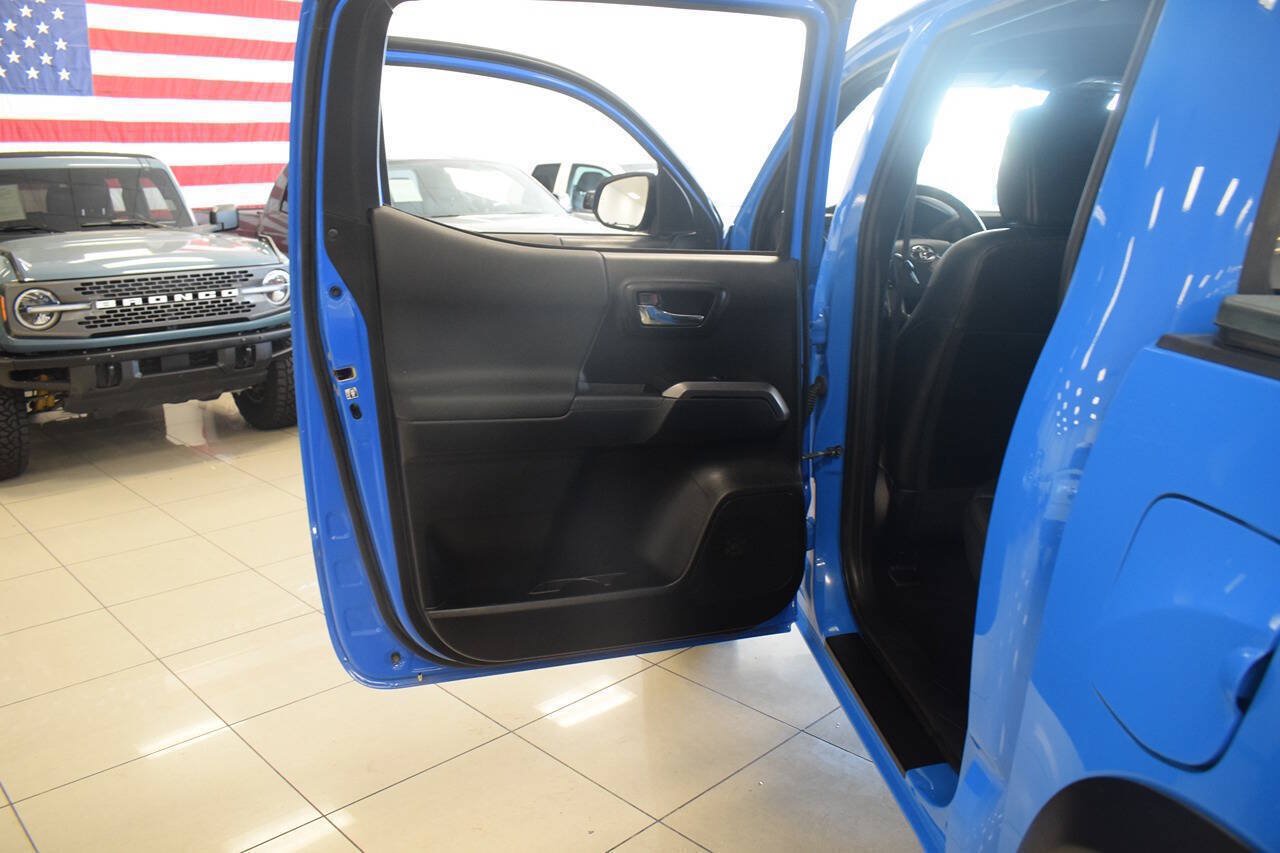 Used 2019 Toyota Tacoma TRD Pro AWD/4WD image 48