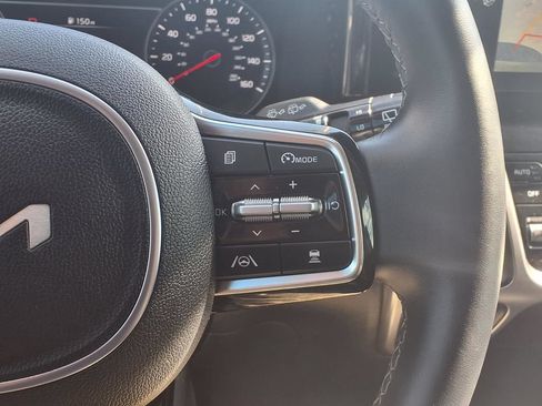 Certified 2023 Kia Sorento X-Line EX AWD/4WD image 16