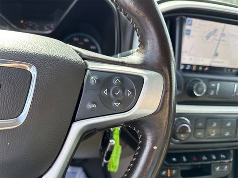 Used 2019 GMC Canyon SLT w/ Driver Alert Package image 22