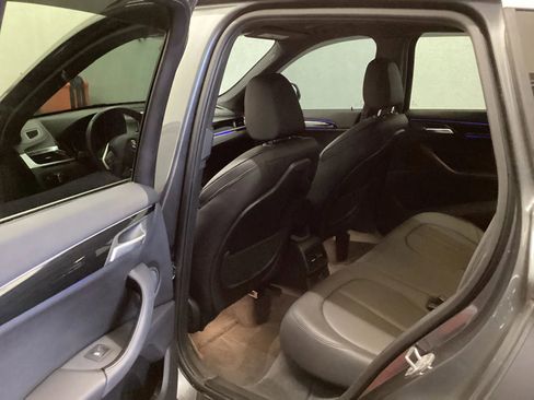 Used 2020 BMW X1 xDrive28i w/ Convenience Package AWD/4WD image 13