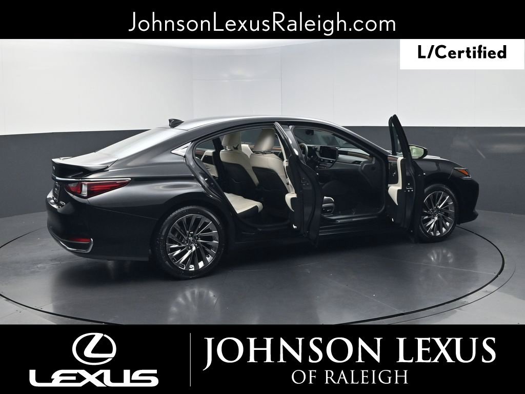 Certified 2024 Lexus ES 300h Ultra Luxury w/ Accessory Package (Z2) FWD image 32