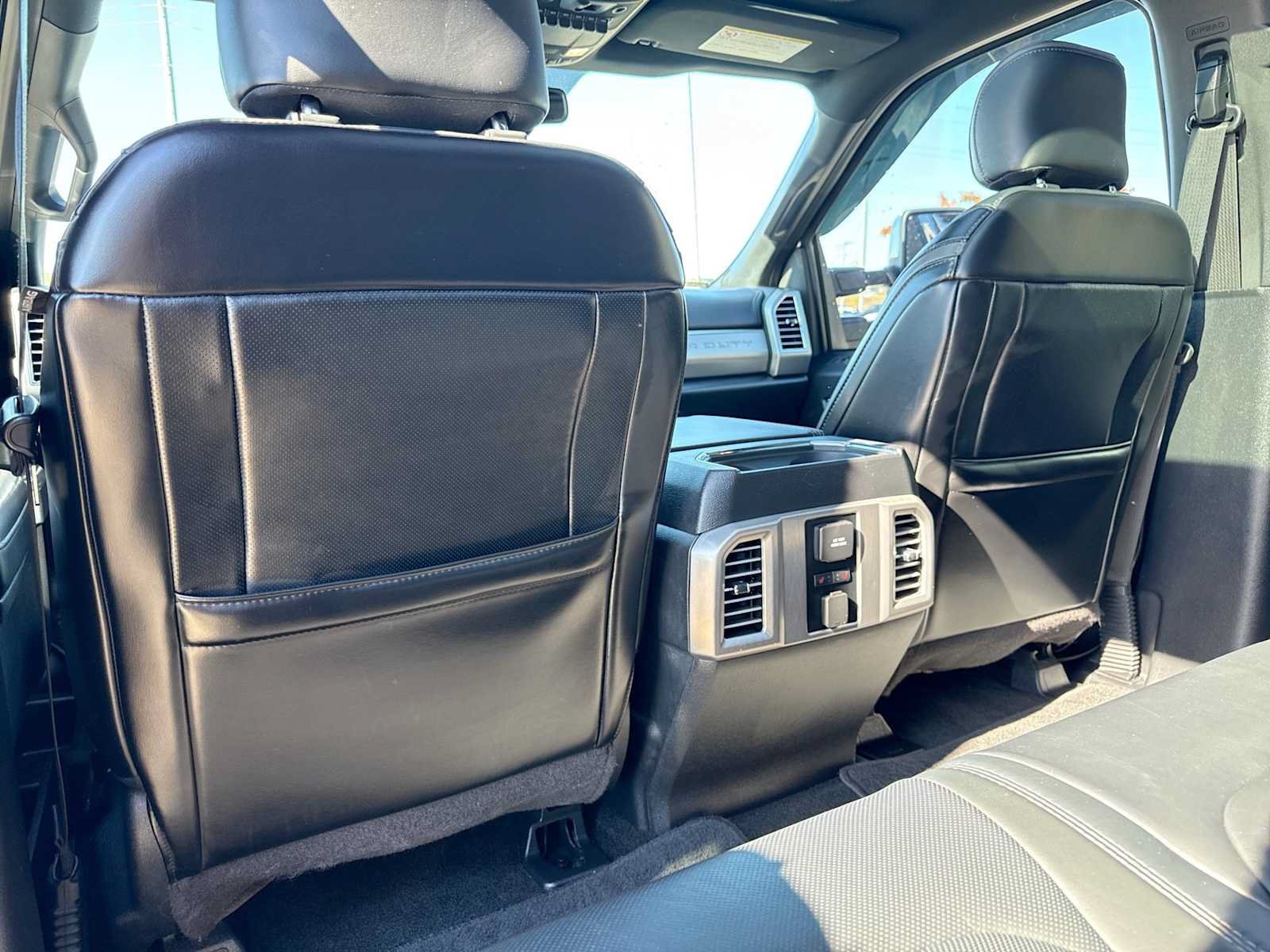 Used 2017 Ford F350 Platinum w/ Platinum Ultimate Package AWD/4WD image 17