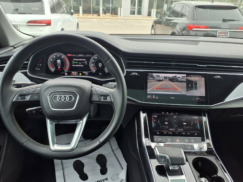 Used 2023 Audi Q8 Premium w/ Convenience Package AWD/4WD image 12