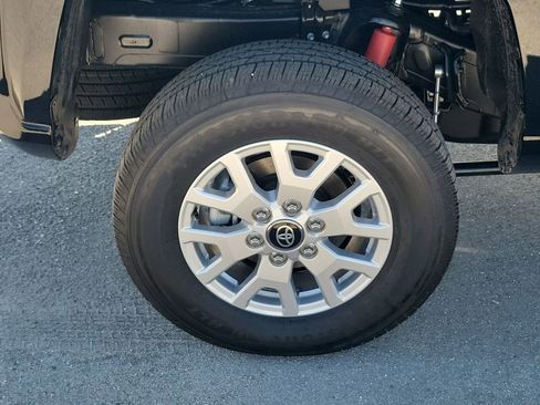 New 2025 Toyota Tacoma SR5 image 19