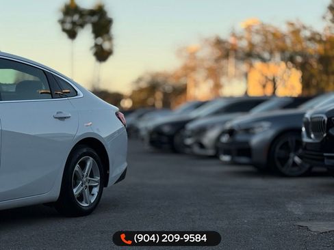 Used 2024 Chevrolet Malibu LS image 2