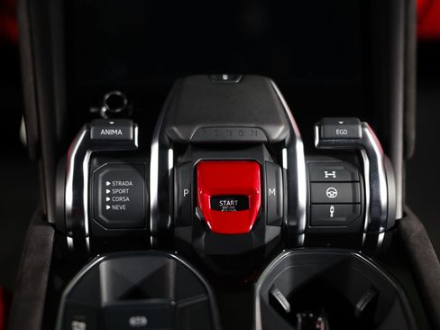 Used 2023 Lamborghini Urus S image 58