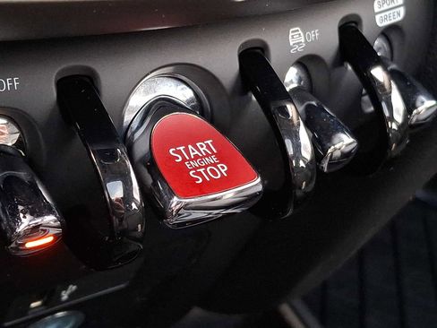 Certified 2024 MINI Cooper Countryman S w/ Premium Package image 20