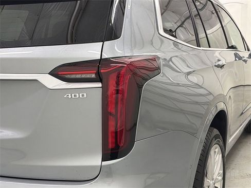Certified 2024 Cadillac XT6 Premium Luxury w/ Technology Package image 16