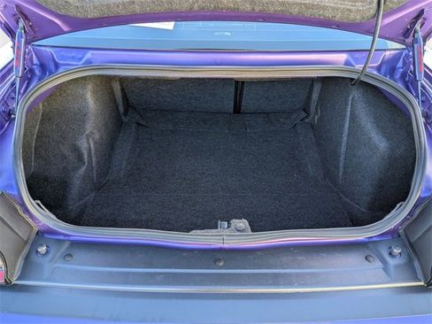 Used 2016 Dodge Challenger SRT image 23