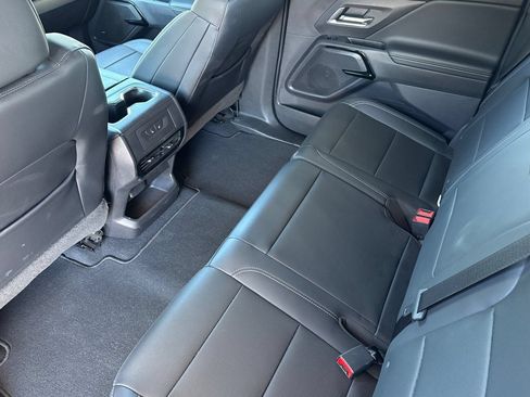 Used 2025 Chevrolet Silverado EV LT AWD/4WD image 6