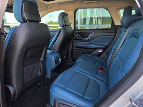 Used 2020 Lincoln Corsair Reserve w/ Equipment Group 202A image 17