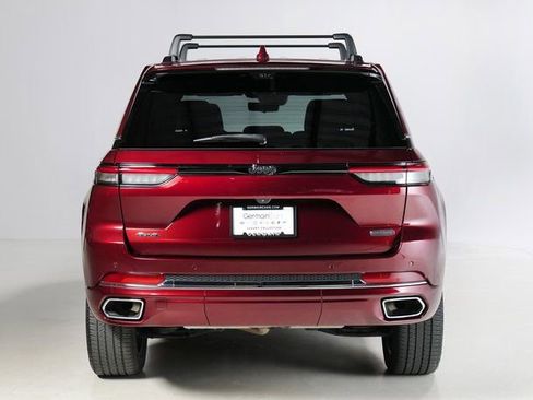 Used 2022 Jeep Grand Cherokee Overland w/ Luxury Tech Group IV image 8